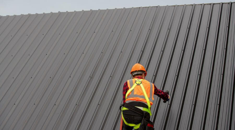 Professional metal roof installation services in Greenfield, IL